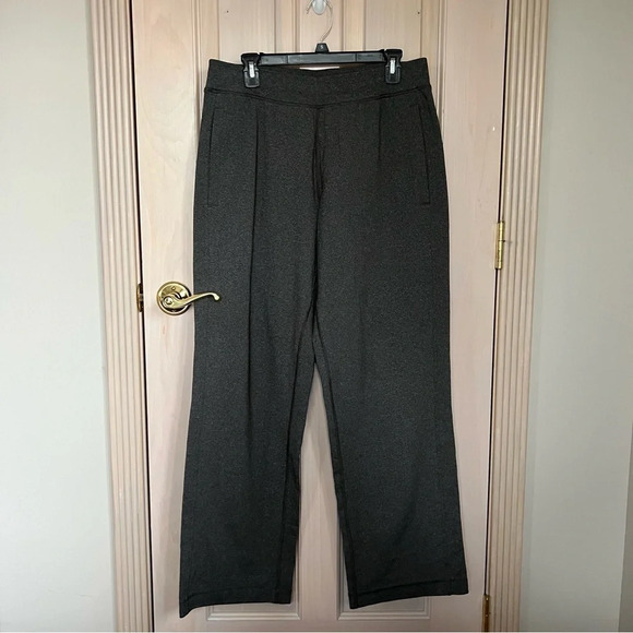 Lululemon gray kung fu pants 9976 - Picture 2 of 11